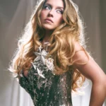 sydney sweeney silver dress